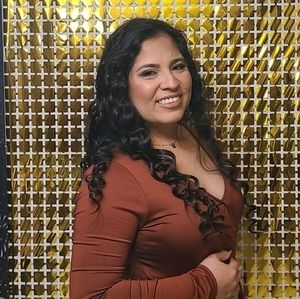 Meet your Posher, Sara